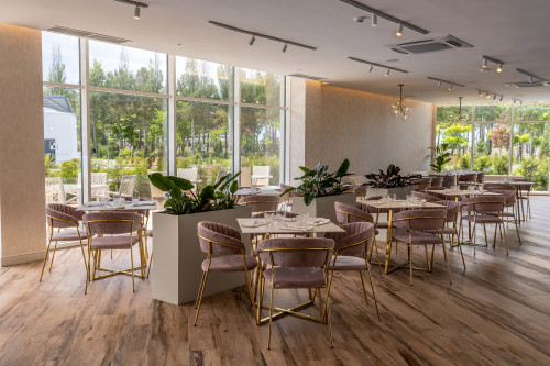 Ресторан Grape в отеле Movenpick