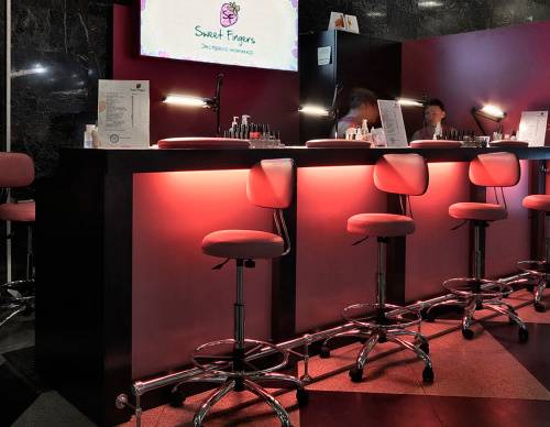Ресепшн Nail Bar