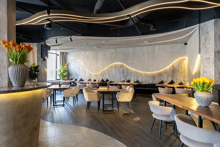 Ресторан Nicosi и Lounge Bar